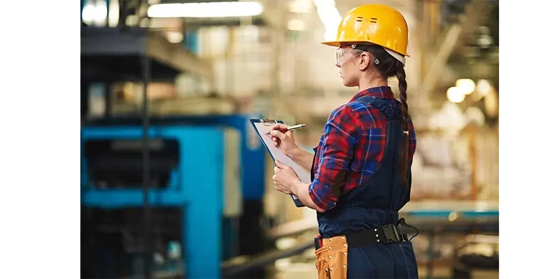 Digital Signage for Deskless Workers