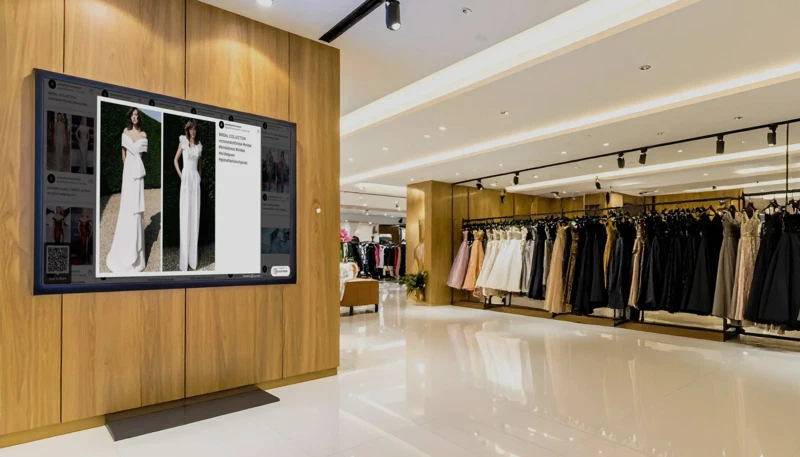 Social Walls in retail store
